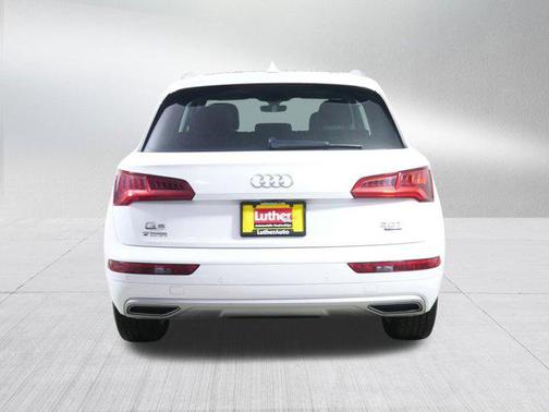 2018 Audi Q5 2.0T Premium Plus