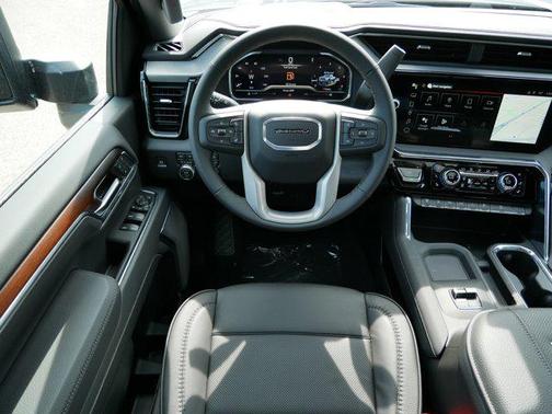 2025 GMC Sierra 3500 Denali