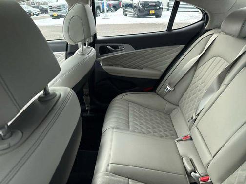 2021 Genesis G70 3.3T AWD