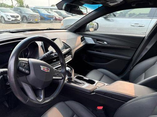 2020 Cadillac CT4 Luxury