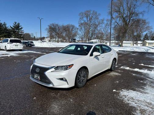 2017 Lexus ES 350 Base
