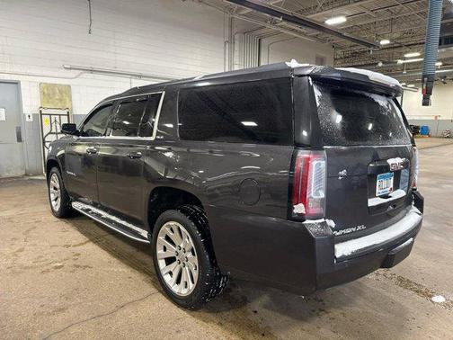 2015 GMC Yukon SLE