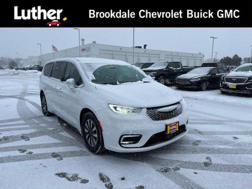 2022 Chrysler Pacifica Hybrid Touring L