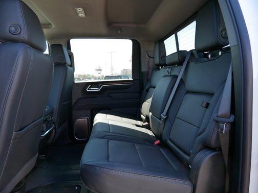 2025 GMC Sierra 3500 Denali
