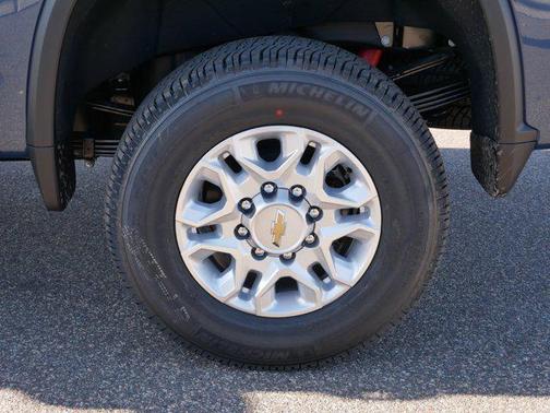 2026 Chevrolet Silverado 3500 LT