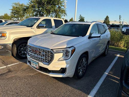 2022 GMC Terrain Denali