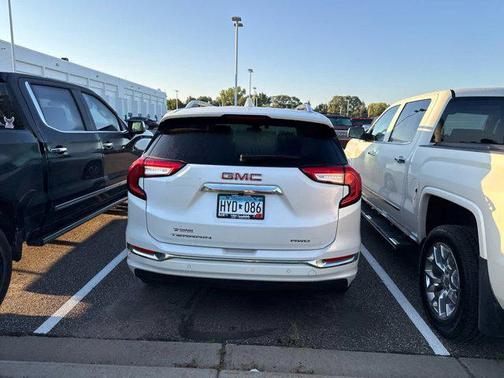 2022 GMC Terrain Denali