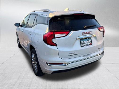 2022 GMC Terrain Denali