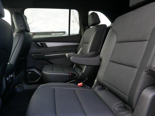 2025 Buick Enclave Preferred FWD