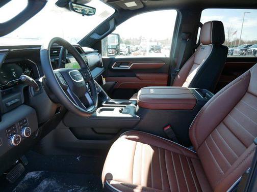 2025 GMC Sierra 3500 Denali