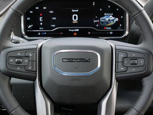 2025 GMC Sierra 3500 Denali