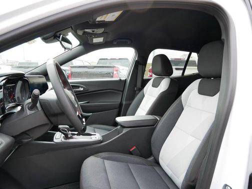 2025 Chevrolet Trax FWD 1RS