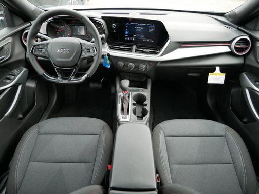 2025 Chevrolet Trax FWD 1RS