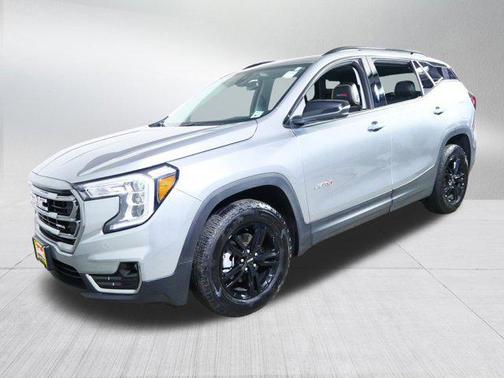 Sterling Metallic 2023 GMC Terrain AWD AT4
