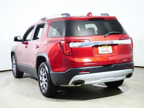 Volcanic Red Tintcoat 2023 GMC Acadia AWD SLT