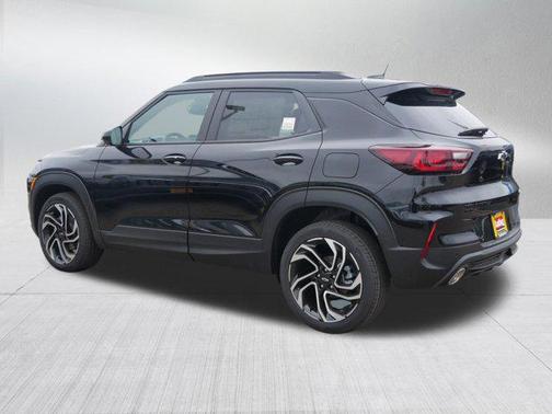 Mosaic Black Metallic 2026 Chevrolet Trailblazer RS
