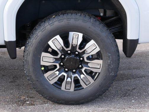 2026 GMC Sierra 3500 Denali