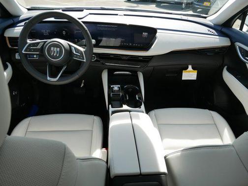 Iridescent White Tricoat 2026 Buick Envision Avenir AWD