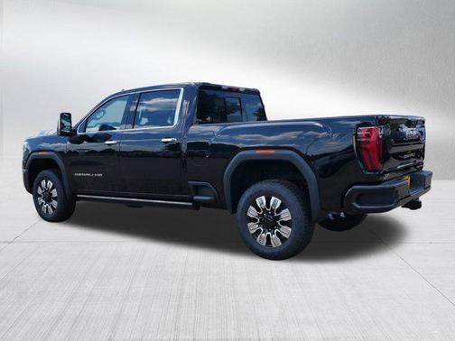 2025 GMC Sierra 3500 Denali