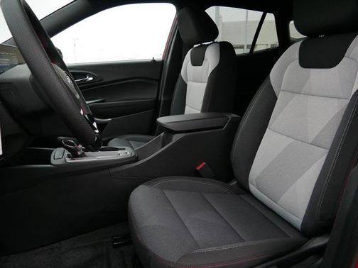 2026 Chevrolet Trax FWD 1RS