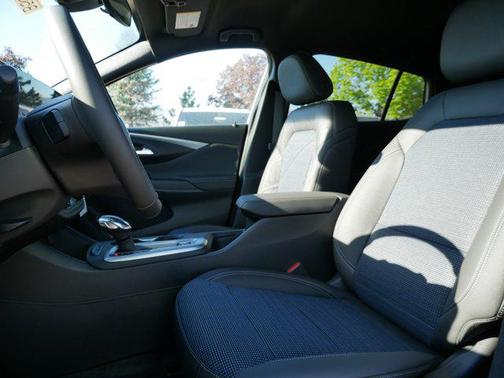 Moonstone Gray Metallic 2026 Buick Envista Preferred FWD