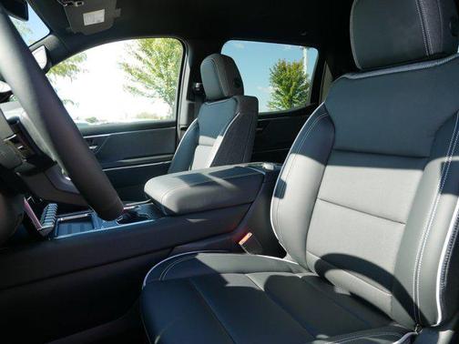 2026 GMC Sierra EV Standard Range Elevation