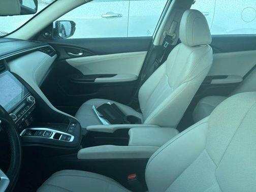 2022 Honda Insight Touring