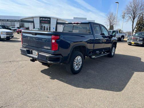 2022 Chevrolet Silverado 3500 High Country