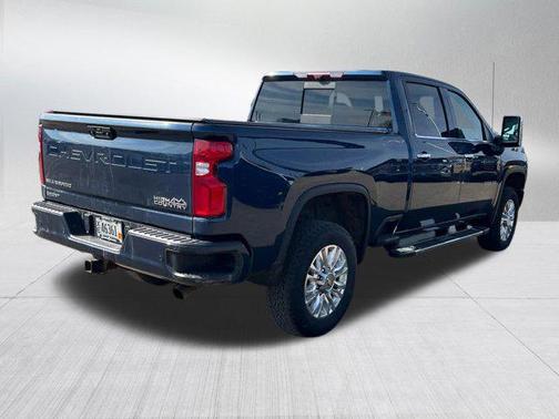 2022 Chevrolet Silverado 3500 High Country