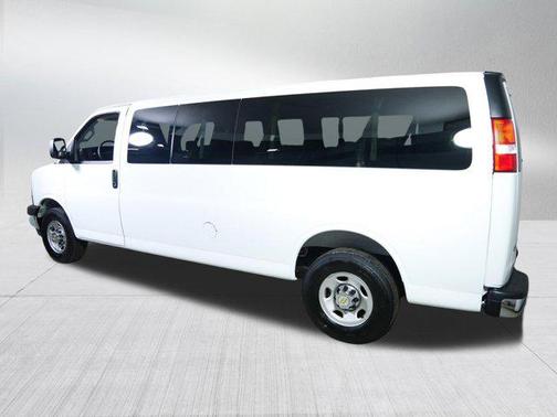 2025 Chevrolet Express 3500 RWD 3500 Extended Wheelbase LT