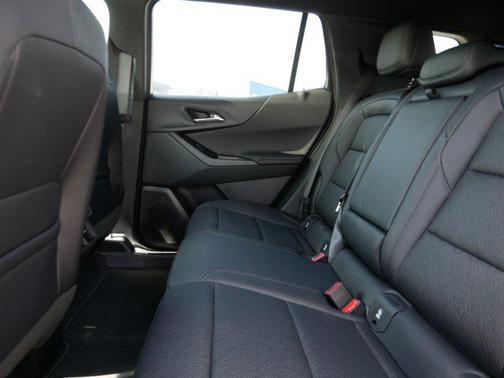 Summit White 2026 Chevrolet Equinox 1LT