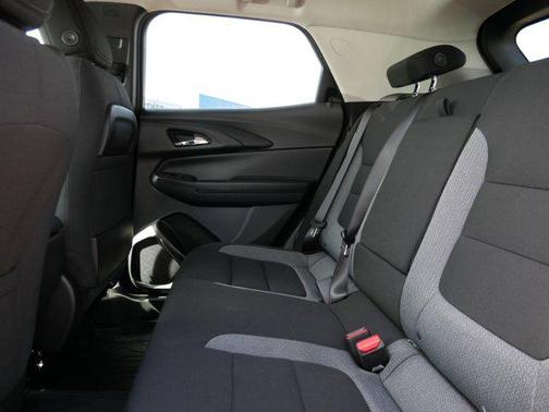 Mosaic Black Metallic 2026 Chevrolet Trailblazer LT