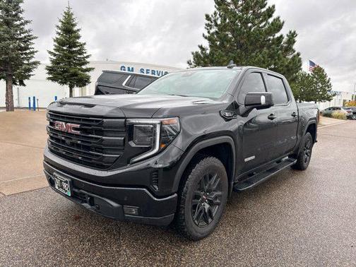 2025 GMC Sierra 1500 Elevation