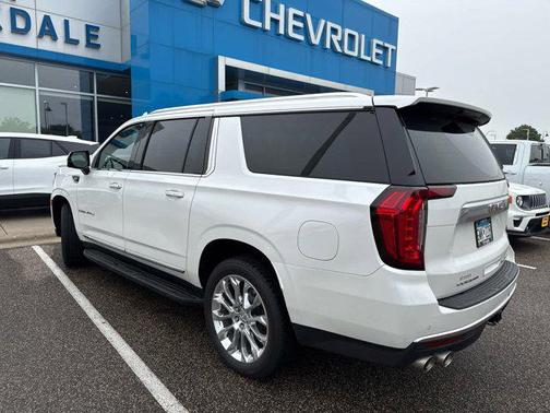 2022 GMC Yukon XL Denali