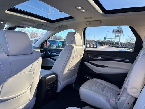 2022 Buick Enclave AWD Avenir