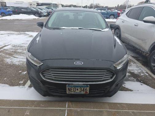 2014 Ford Fusion S