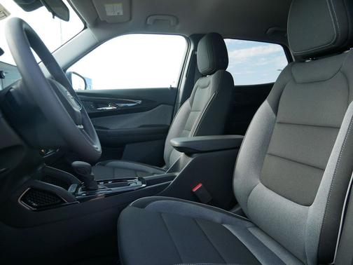Mosaic Black Metallic 2026 Chevrolet Trailblazer LS