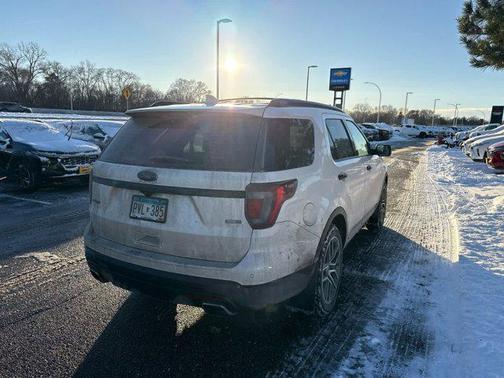 2016 Ford Explorer Sport