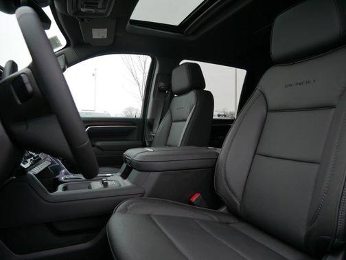 2026 GMC Sierra 3500 Denali