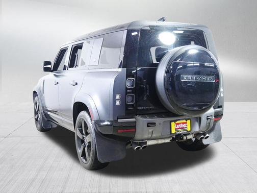 Carpathian Grey Premium Metallic 2023 Land Rover Defender 110 Carpathian Edition