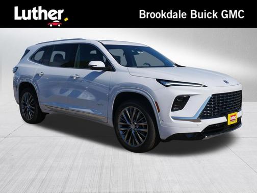 Iridescent White Tricoat 2026 Buick Enclave Avenir FWD