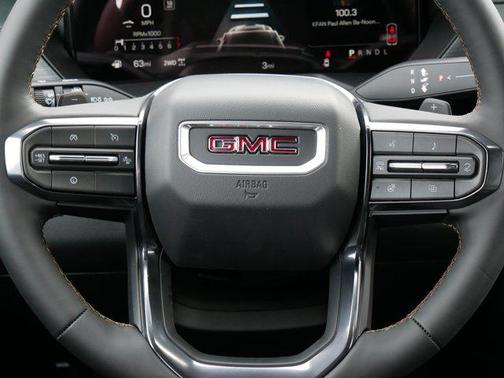 2025 GMC Acadia AWD AT4