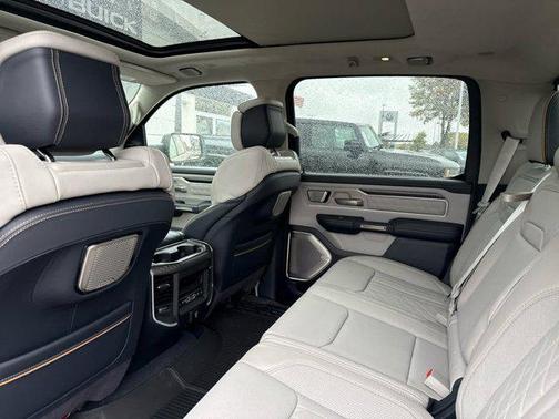 2025 RAM 1500 ST