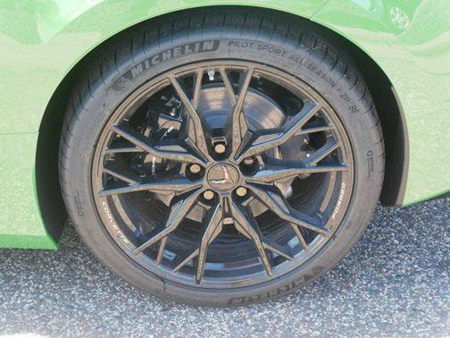 2026 Chevrolet Corvette Stingray w/2LT