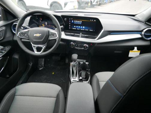 Summit White 2026 Chevrolet Trax LT