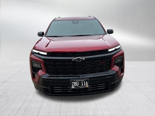 Radiant Red Tintcoat 2024 Chevrolet Traverse RS