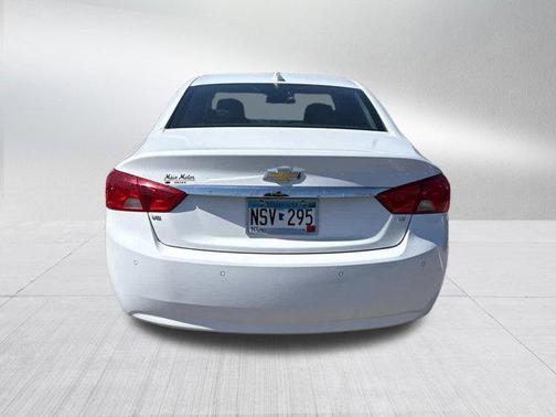 Summit White 2015 Chevrolet Impala 2LT