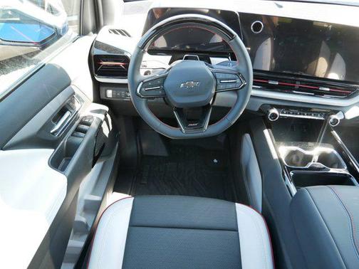 2025 Chevrolet Silverado EV RST
