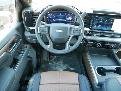2025 Chevrolet Silverado 3500 High Country