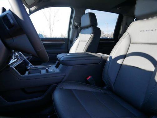 2026 GMC Sierra 3500 Denali